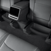 Ablageschublade unter dem Sitz im Tesla Model Y, optimiert für Stauraum und bequemen Zugriff.