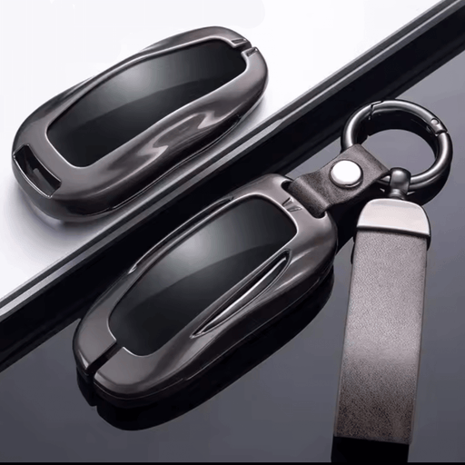 Schlüsselanhänger für Tesla Model X aus Aluminium mit eleganter Anhängeschlaufe und Anti-Oxidationseigenschaften.