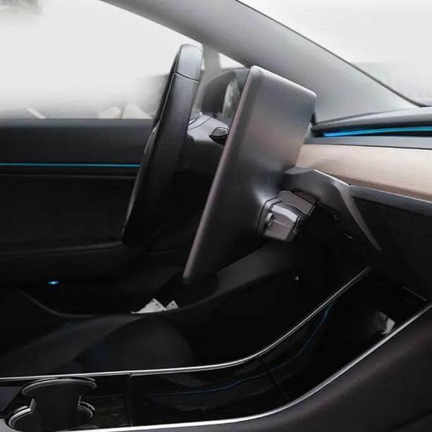 drehbare Bildschirmhalterung für Tesla Model 3 Highland im Cockpit, passend zum Fahrzeugdesign.