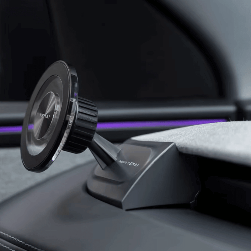 MagSafe Telefonhalterung Tesla Model 3/Y · ab 2024/2025 in Tesla Fahrzeuginterieur.