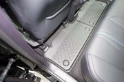Allwetter Fussmatten für BYD Seal U ab 2024 im Fahrzeuginneren, passgenau und aus flexiblem TPE Material.