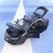 Tesla Model S Facelift Modellauto 1/24 | e - car - shop.ch