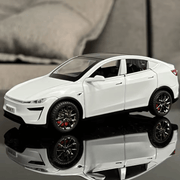 Tesla Model Y Juniper 2025 Modellauto 1/32 | e - car - shop.ch