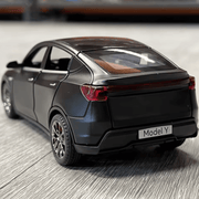 Tesla Model Y Juniper 2025 Modellauto 1/32 | e - car - shop.ch