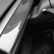 Dashboard Kunststoffabdeckung 2 - teilig Tesla Model 3/Y · bis 2023/2024 | e - car - shop.ch