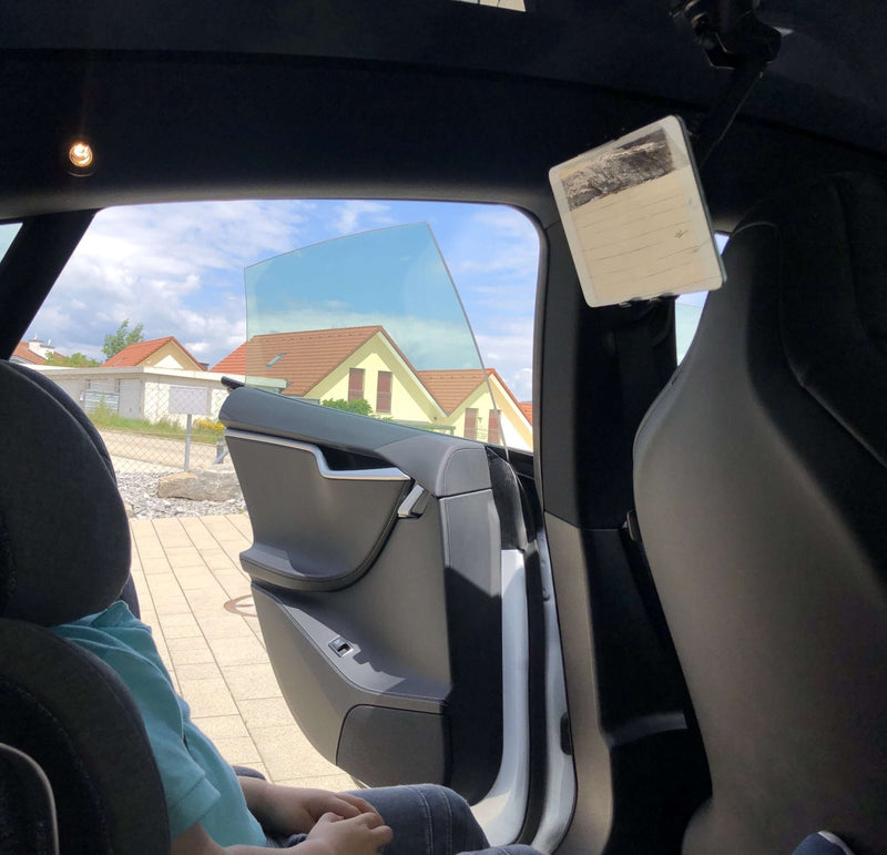 Handy - und Tablethalterung mit Saugnapf | e - car - shop.ch