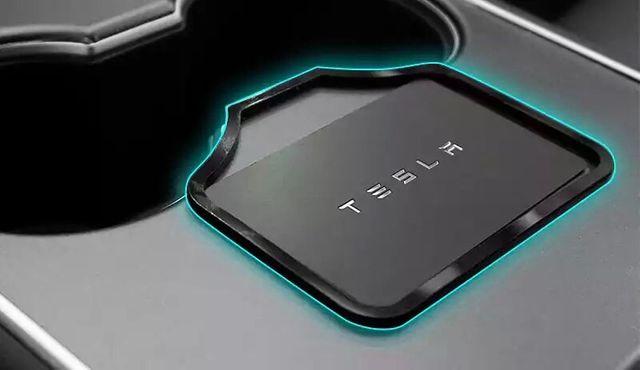 Key - Card Halter Tesla Model 3 bis 2020 | e - car - shop.ch