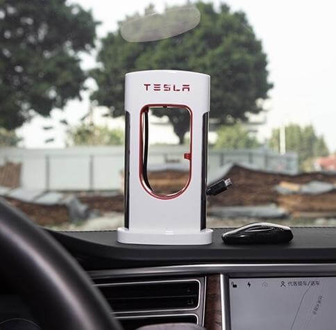 Mini Tesla Supercharger Powerbank | e - car - shop.ch