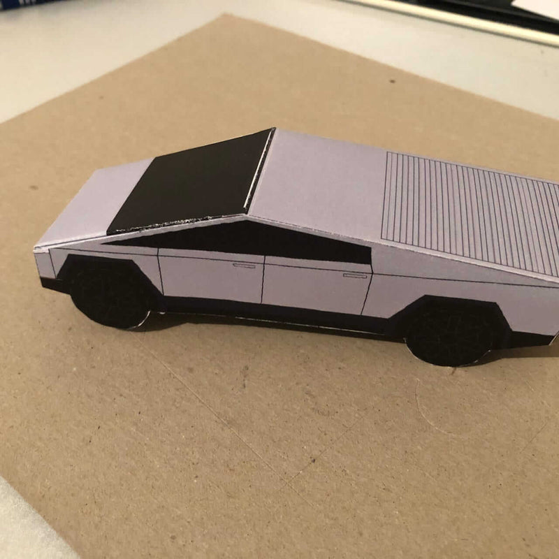 Tesla Cybertruck Bastelbogen | e - car - shop.ch