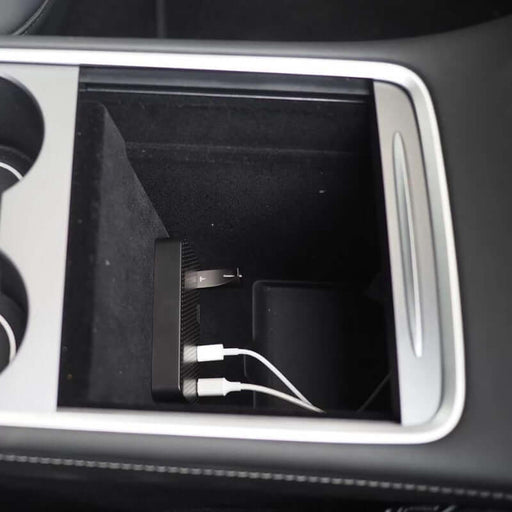 USB Hub SPEED Tesla Model 3/Y · Facelift 2021/bis 2024 | e - car - shop.ch