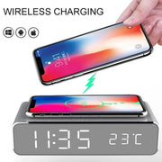 Wirelesscharger mit Uhr und Temparaturanzeige | e - car - shop.ch